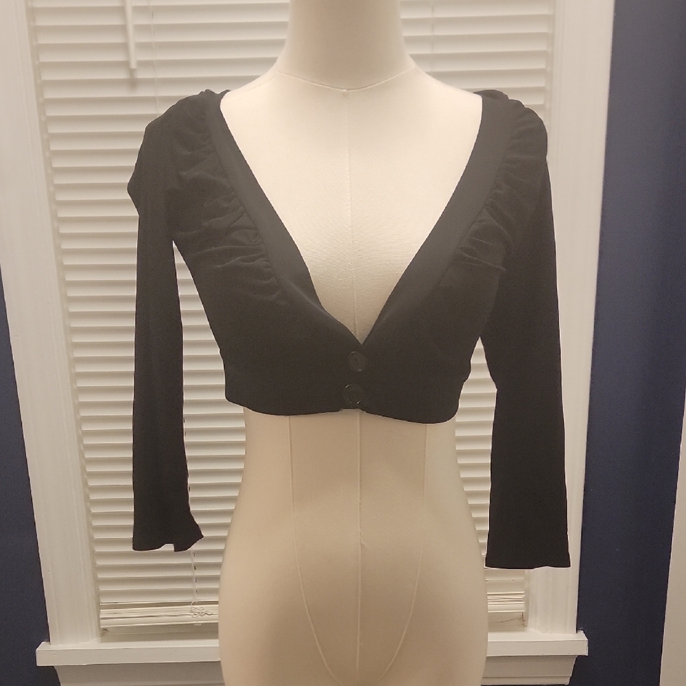 Chic Black Cropped Sweater with Button Detail